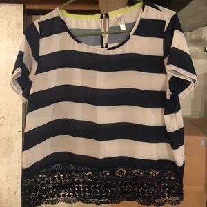 stripped short sleeve shirt